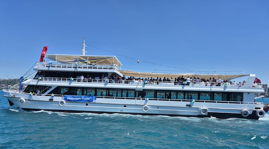 Kumsal 1 Gezi Teknesi Kumsal 1 Gezi Teknesi